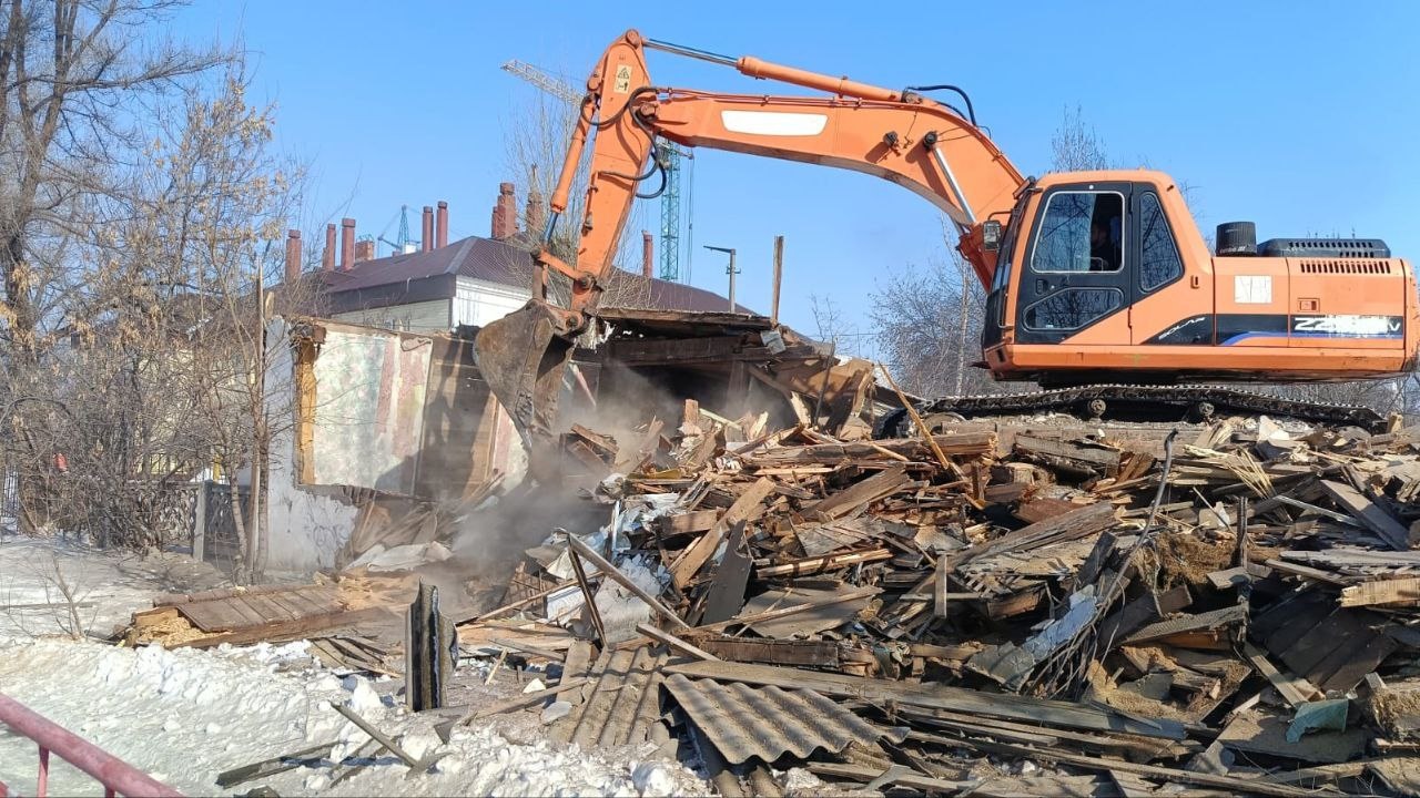 экскаватор снисит клопятники.jpg
